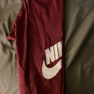 Burgundy Nike leggings